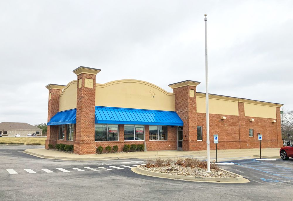 Freestanding Restaurant: 100 Hospital Dr, Winchester, KY 40391